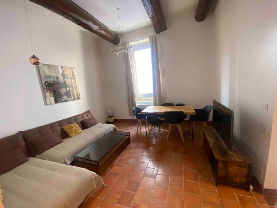 Appartement Centre Ville, Vieux Port 65m2 Marseille