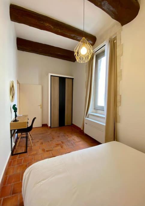 Centre Ville, Vieux Port 65m2 Appartement